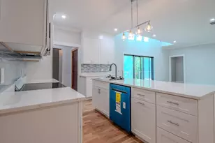 76 Center St, Plympton, MA 02367 - Photo 11