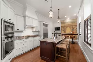120 Seaver St, Brookline, MA 02445 - Photo 3