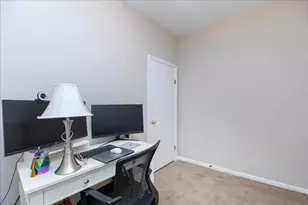 377 Bunker Hill St, Boston, MA 02129 - Photo 21