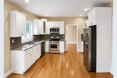 117 Morris St, Revere, MA 02151 - Photo 3
