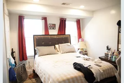 8 Beechwood St #2, Boston, MA 02121 - Photo 23
