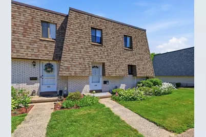 146 Beekman Drive #146, Agawam, MA 01001 - Photo 1