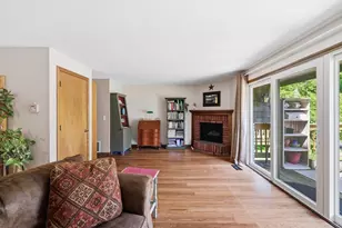 146 Beekman Dr, Agawam, MA 01001 - Photo 11