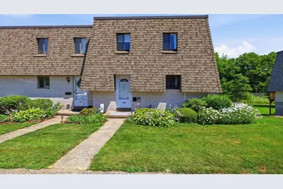 146 Beekman Drive #146, Agawam, MA 01001 - Photo 3