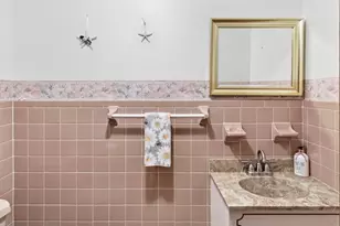 146 Beekman Dr, Agawam, MA 01001 - Photo 15
