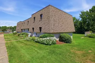 146 Beekman Dr, Agawam, MA 01001 - Photo 31