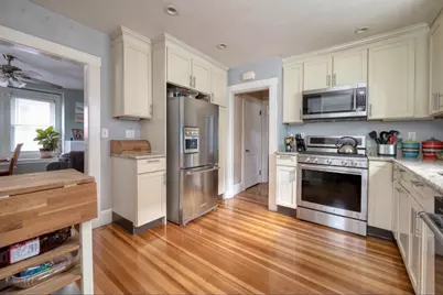 197 Billings St, Quincy, MA 02171 - Photo 3
