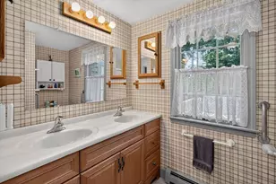 442 Flint St, Barnstable, MA 02648 - Photo 7