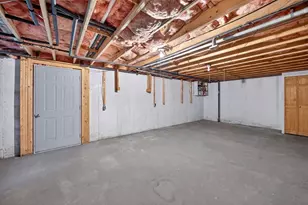 442 Flint St, Barnstable, MA 02648 - Photo 37