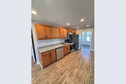 713 Metropolitan Ave #2, Boston, MA 02136 - Photo 3