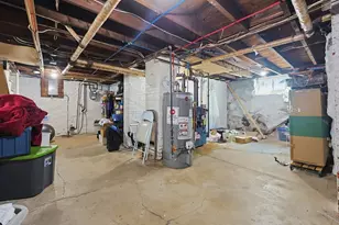 19 Tremont St, Peabody, MA 01960 - Photo 37