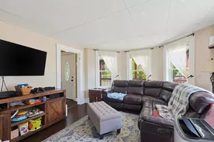 19 Tremont St, Peabody, MA 01960 - Photo 7