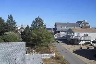 5 51st St, Newburyport, MA 01950 - Photo 3