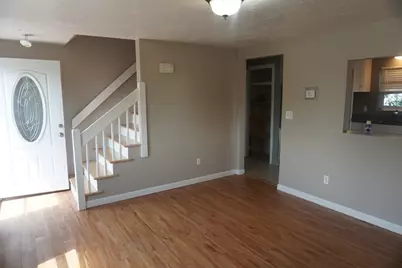 9 Hesper St #9, Lynn, MA 01905 - Photo 3