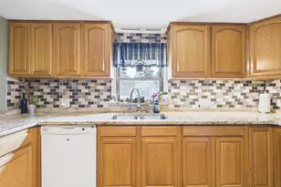 12 Adams Dr, Brimfield, MA 01010 - Photo 15
