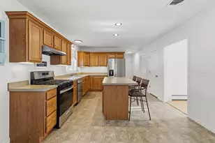 99 Stephanie Pl, New Bedford, MA 02745 - Photo 15