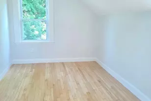 421 Belgrade, Boston, MA 02132 - Photo 9