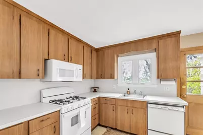 55 Arborough, Boston, MA 02131 - Photo 9