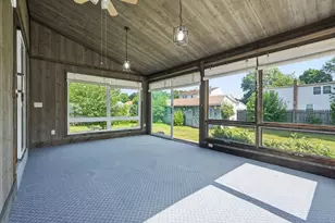 38 S Alhambra Cir, Agawam, MA 01001 - Photo 19