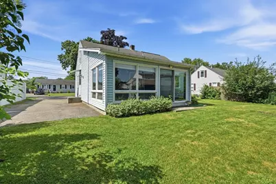38 South Alhambra Cir, Agawam, MA 01001 - Photo 23