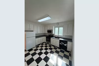 8 Linden St #1, Watertown, MA 02472 - Photo 7