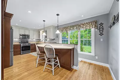 3 Pike St, Hopkinton, MA 01748 - Photo 9