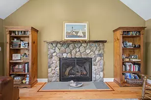 3 Pike St, Hopkinton, MA 01748 - Photo 11