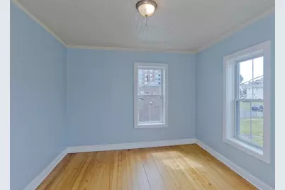 56 Pine St., Holyoke, MA 01040 - Photo 23
