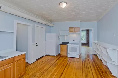 56 Pine St., Holyoke, MA 01040 - Photo 7