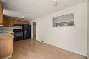 1653 State Rd, Plymouth, MA 02360 - Photo 9