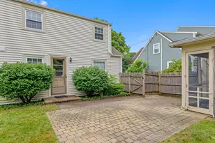 9 Auburn Rd, Beverly, MA 01915 - Photo 5