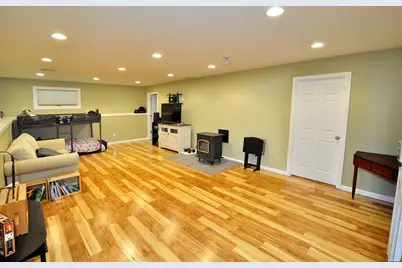 154 Brook Ln, Tolland, MA 01034 - Photo 33