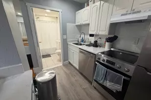 39 Irving St, Boston, MA 02114 - Photo 3