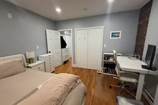 39 Irving St, Boston, MA 02114 - Photo 5