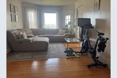 33 Main St #6, Somerville, MA 02145 - Photo 1