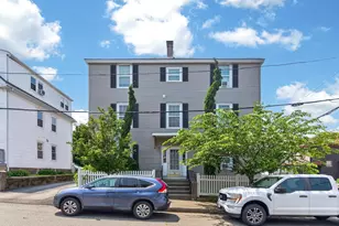 32 Arthur St, Beverly, MA 01915 - Photo 3