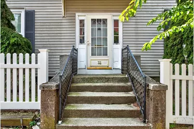 32 Arthur St #2, Beverly, MA 01915 - Photo 7