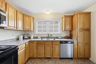 137 Cherry Dr, Wilbraham, MA 01095 - Photo 7