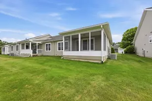 137 Cherry Dr, Wilbraham, MA 01095 - Photo 25