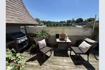202 Beekman #202, Agawam, MA 01001 - Photo 5