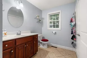 86 Granby St, Springfield, MA 01108 - Photo 15
