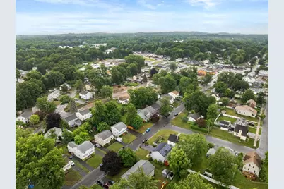 86 Granby St, Springfield, MA 01108 - Photo 35