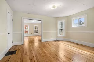 10 Royal St, Boston, MA 02134 - Photo 9