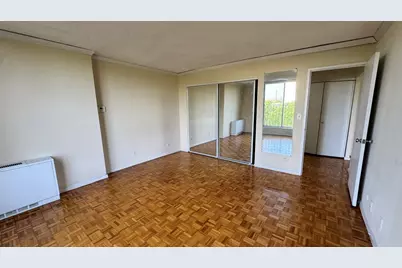 33 Pond Ave #813, Brookline, MA 02445 - Photo 5