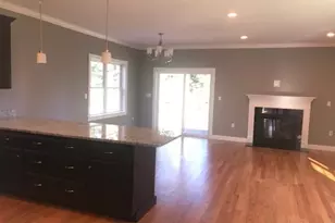 281 Cottage St, Franklin, MA 02038 - Photo 5