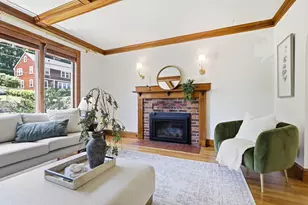 26 Perkins St, Arlington, MA 02476 - Photo 3