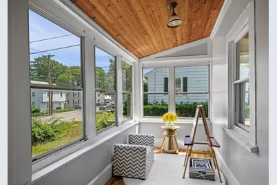 230 Linwood St, Lynn, MA 01905 - Photo 13
