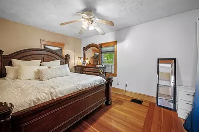 230 Linwood St, Lynn, MA 01905 - Photo 9