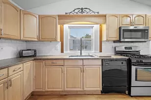 230 Linwood St, Lynn, MA 01905 - Photo 5