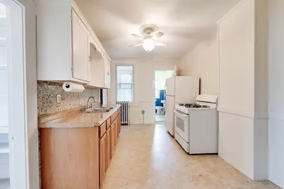 54 Montgomery Ave #Left, Holyoke, MA 01040 - Photo 9